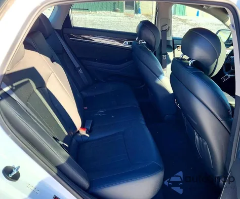 2017 Genesis G80 Base z USA, uszkodzony, nr VIN KMHGN4JEXHU206007